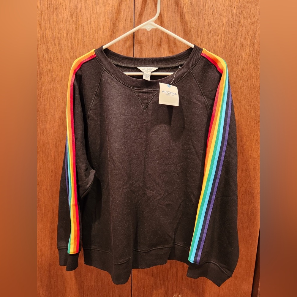 *NWT* Rainbow Trim Sweatshirt